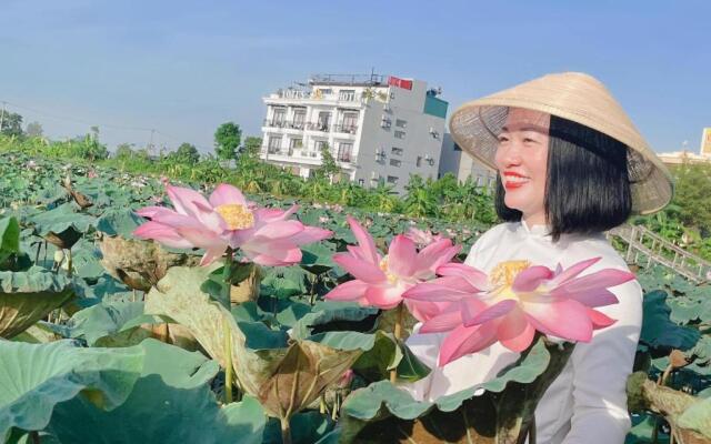 Lotus Hotel Ninh Binh