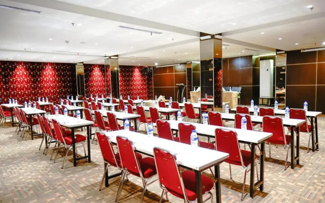 Empress Hotel Makassar