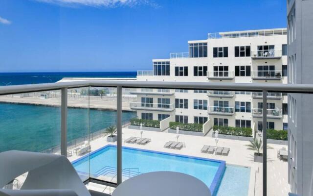 *NEW* 2Bd 2Bath APT with Ocean View, Pool, Gym