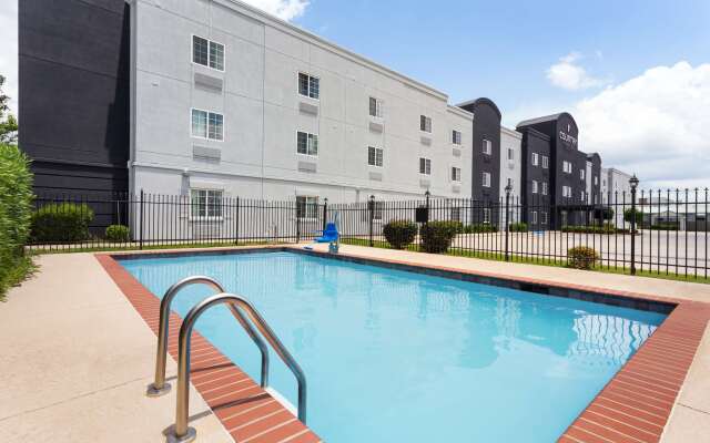 Country Inn & Suites by Radisson, Shreveport-Airport, LA