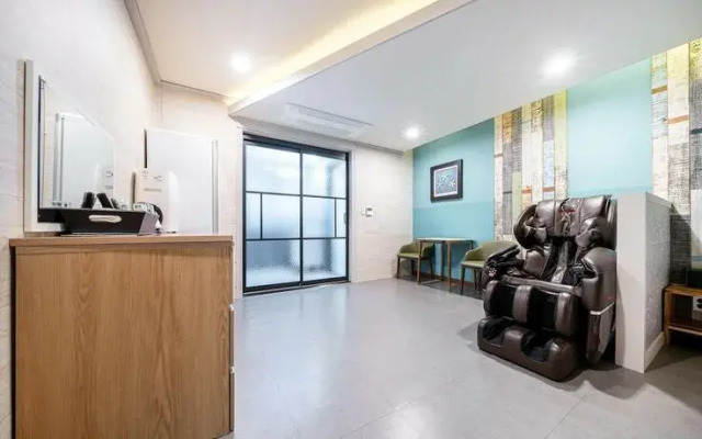 Gimje Toms Drive-in Self Check-in Motel