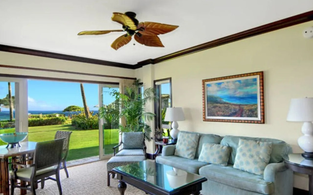 Waipouli Beach Resort A104 by RedAwning