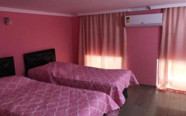 Julis House