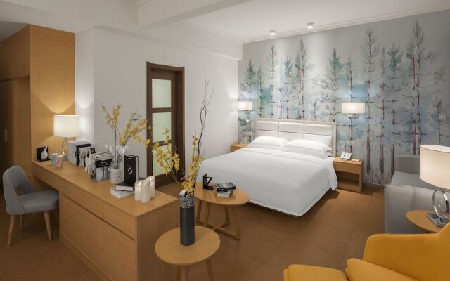Laurel House Hotel