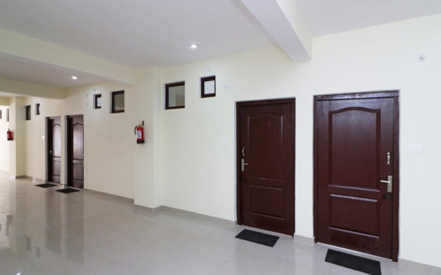 OYO 27764 Hotel Wild Stone