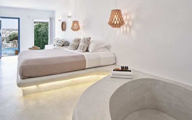 Naxian Utopia Luxury Villas & Suites