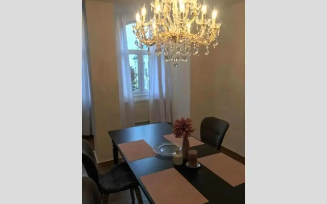Luxusný 118m2 Apartmán s Krbom v Centre Nitry