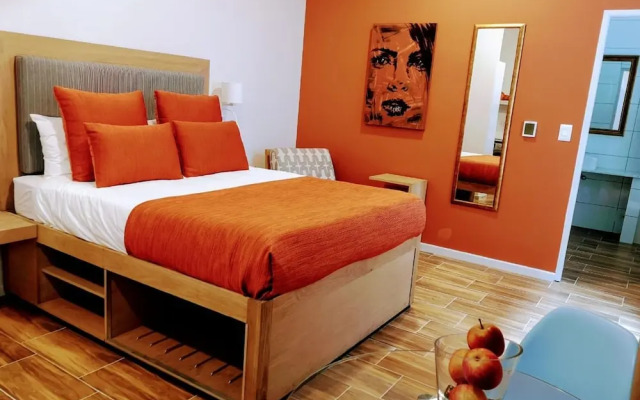 Urban Oasis ApartHotel