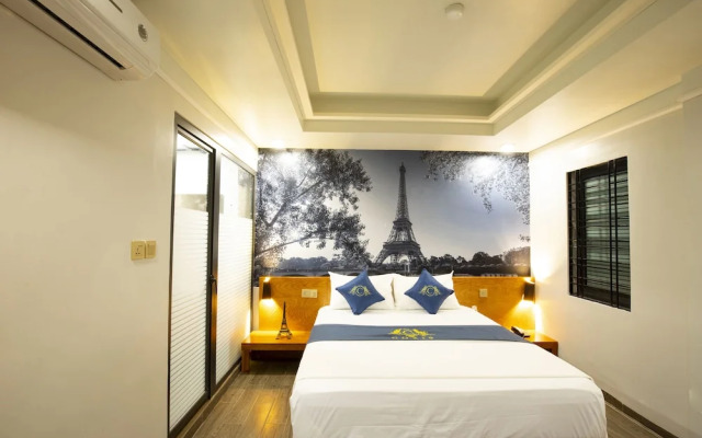 Cozi9 Hotel