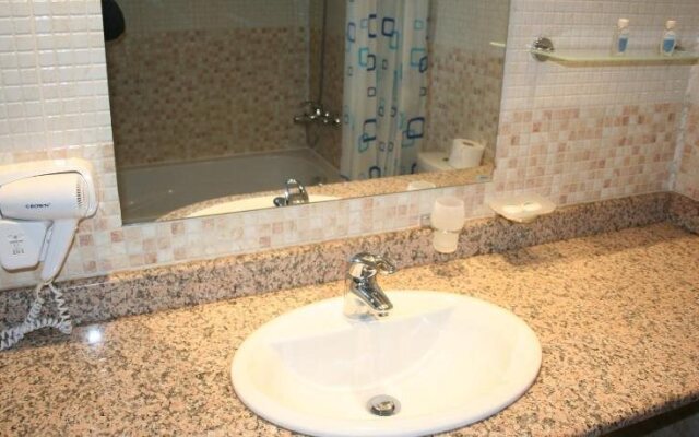 Aparthotel VRIS