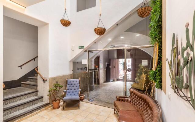 El Josemari Youth Hostel - Albergue Juvenil
