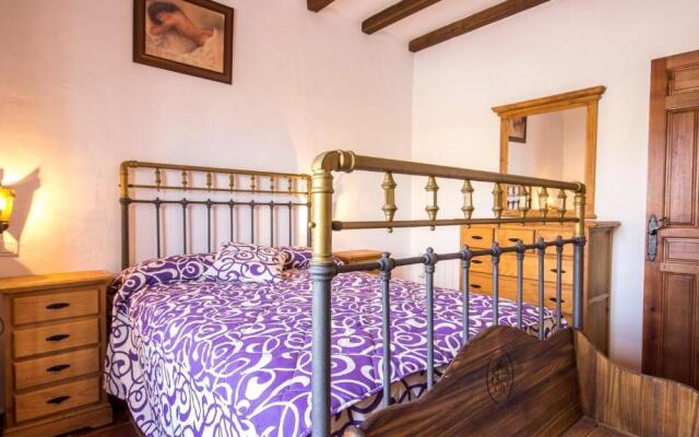 Cada Adrian Almachar by Ruralidays