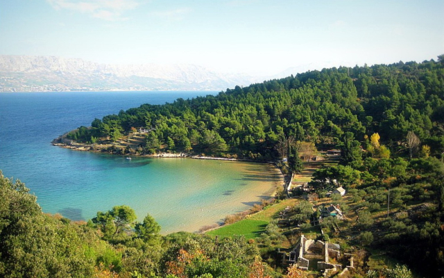 Holiday house Lidija - Robinson House: Cove Lovrecina (Postira), Island Brac