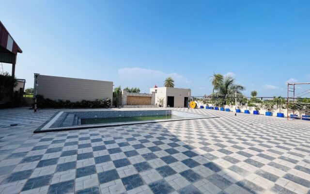 Gaurison Hotel&Resort
