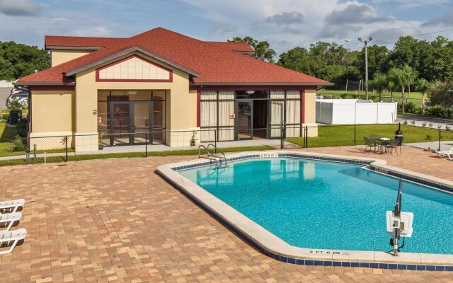 Maingate Florida Hotel