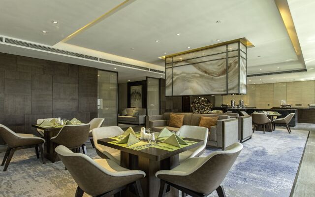 Holiday Inn Baoji Central