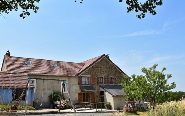 Cosy Holiday Home in Rémilly With a Terrace