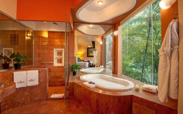 Villa Polinesia Wellness Resort