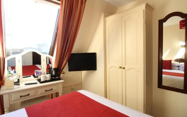 The Pilgrims Hotel