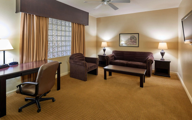 Radisson Hotel El Paso Airport
