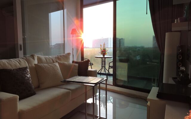 Acqua Condo Jomtien