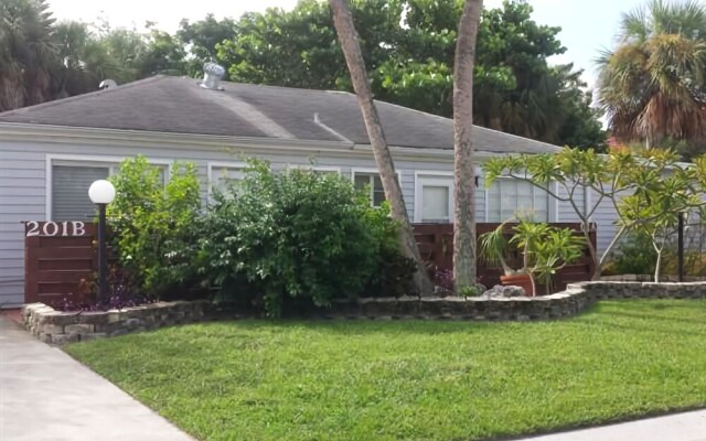Izzy's Place by Wagner Realty