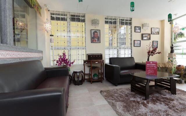 ZEN Rooms Basic Sentul Cinema