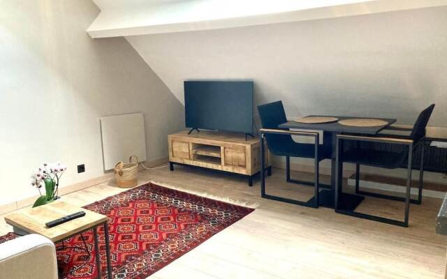 Royas Home Private Studio