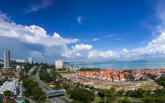 Panoramic 180 Cozy Suite by D Imperio Homestay