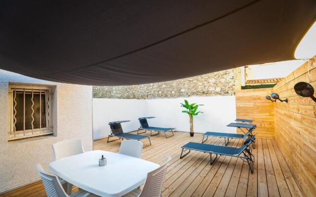 Superbe appartement à 2 pas des Halles, Climatisé, terrasse, garage