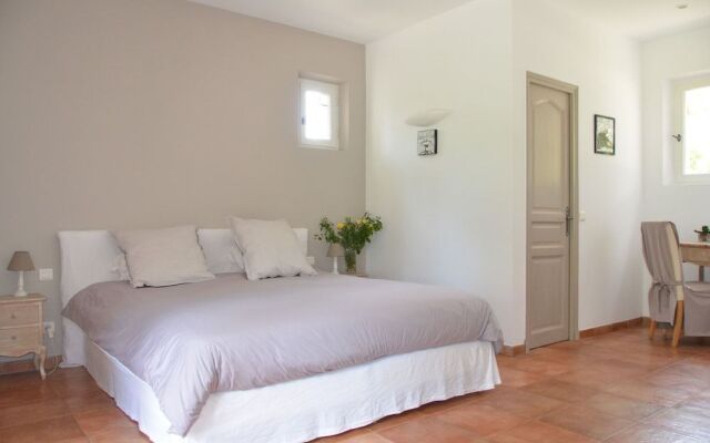 La Bastide De L'aube Chambre d hôtes