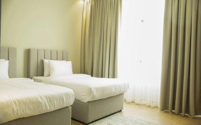 OYO 111 Infinity Suites