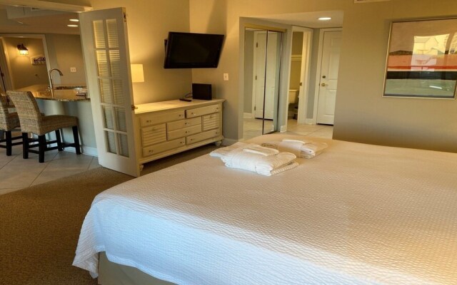 2518 Mare 2 Bedroom Condo