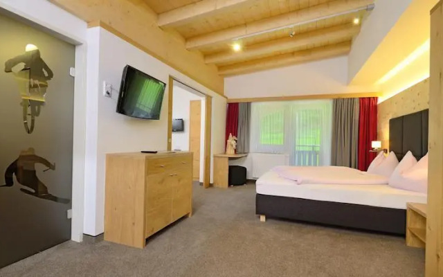 Ski & Bike Hotel Wiesenegg