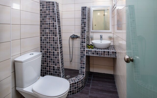 Alizea Villas  & Suites