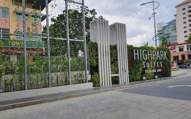 Highpark in Petaling Jaya, Kelana Jaya by Plush
