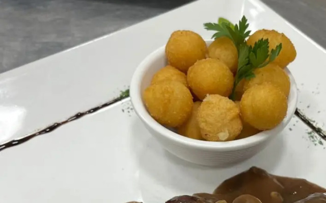 Orquideas Hotel & Cabañas