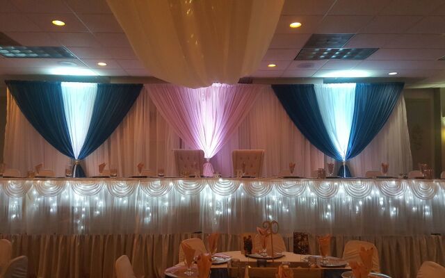 Crookston Inn and Convention Center