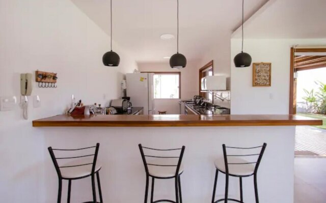 BZ40 Casa com Piscina e área gourmet privativa 4 suítes com ar e cozinha completa