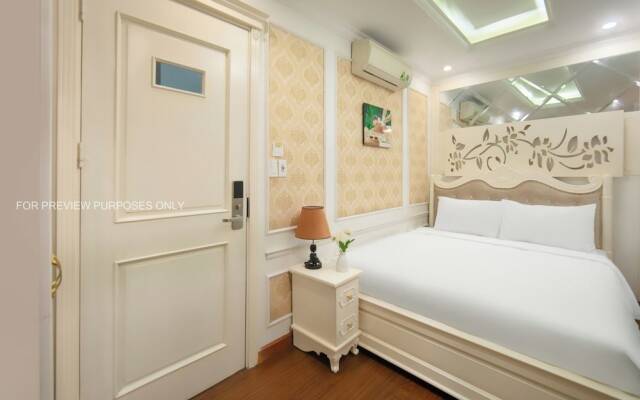The Silk Grand Premium Hotel & Spa