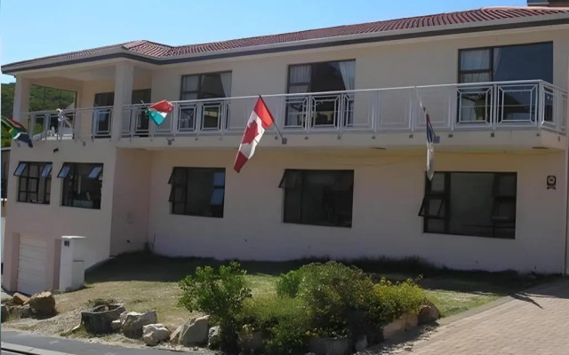 15 On Penguin Guest House