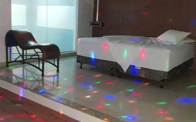 Motel Medieval