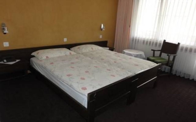 Hotel City Garni