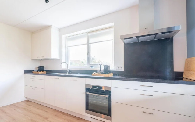 Modern Holiday Home in Scherpenisse With Sauna