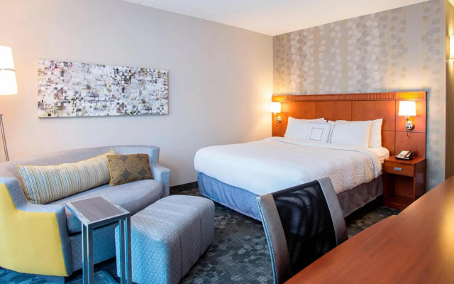 Courtyard by Marriott Rochester Brighton