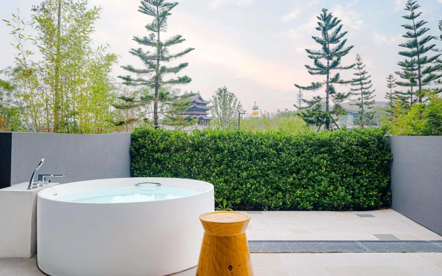 Chengdu Expo Waterfall Hotel - Mgallery Collection