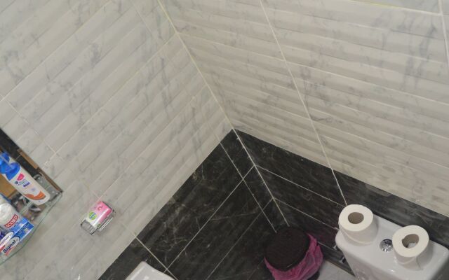 Midtown Hostel