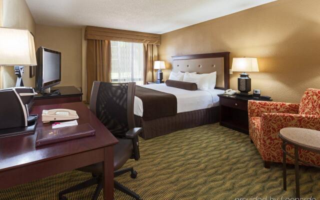Crowne Plaza Hotel Jacksonville Airport/I-95N by IHG