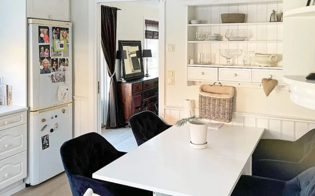 10 Person Holiday Home in Tjome