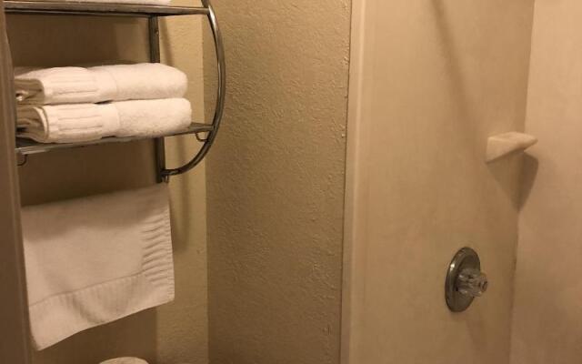 Great Western Inn Suites